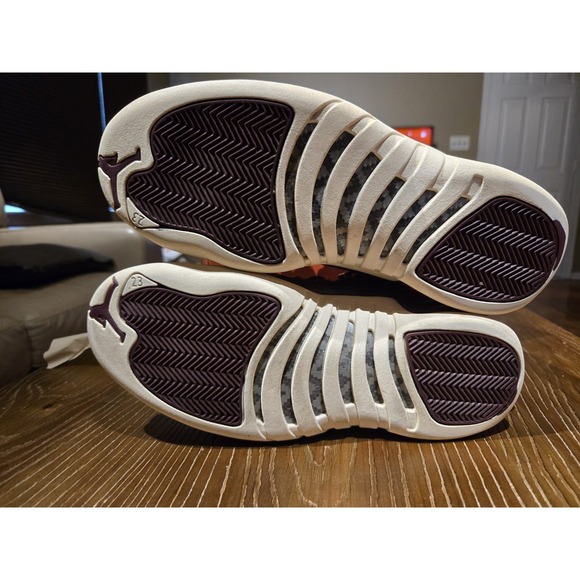 Air Jordan 12 Retro Bordeaux Suede 2017 Sz 10.5 130690-617 OG Box VNDS main image 12